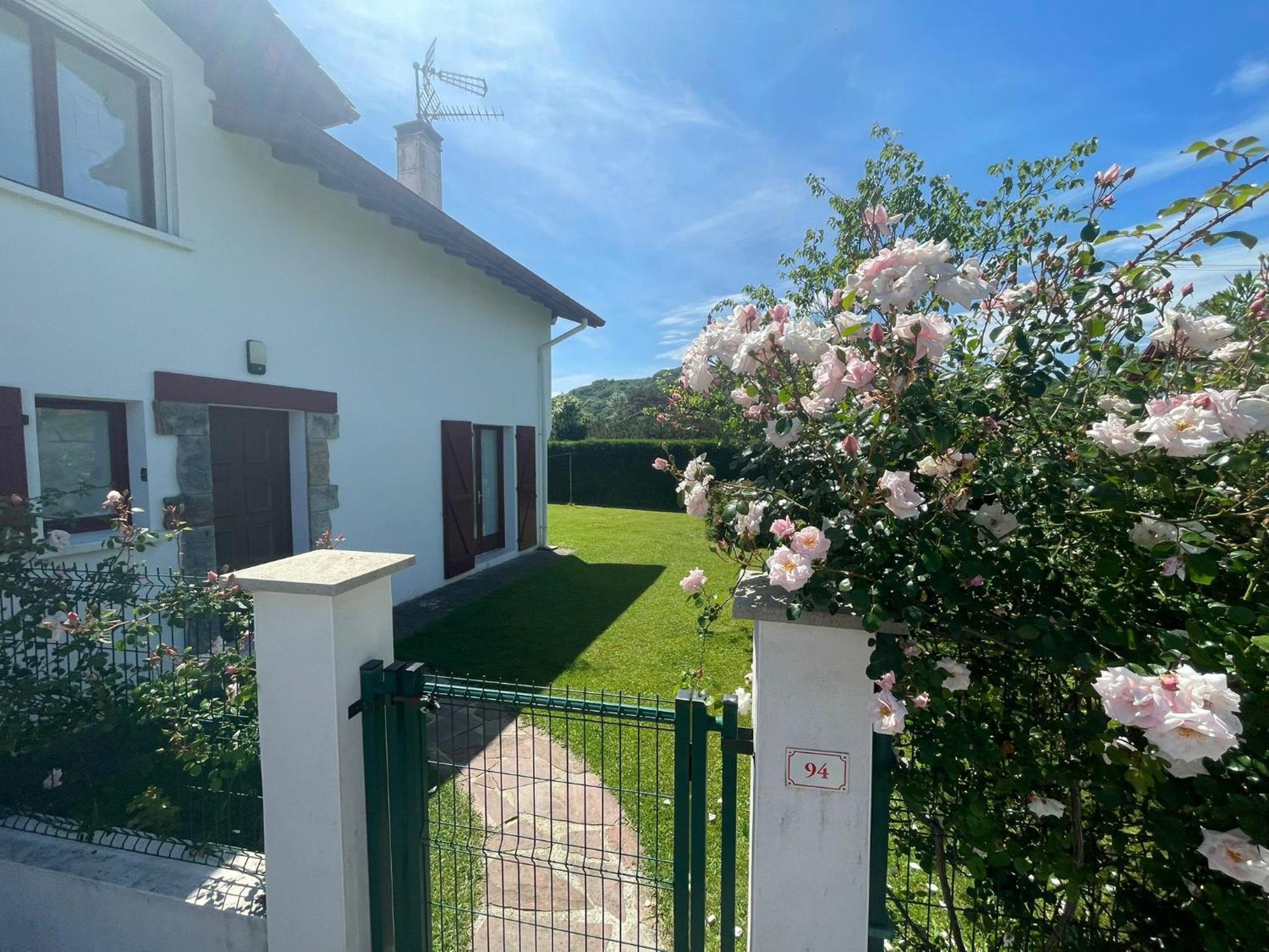 Maison à 10 min des plages de St Jean de Luz Saint-Pée-sur-Nivelle Exterior foto